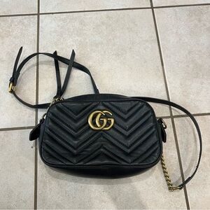 Black GG Marmont crossbody bag